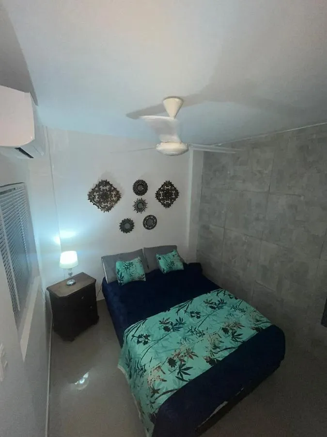 Homestay Casa Rebecca 39-41 Apartment Cartagena