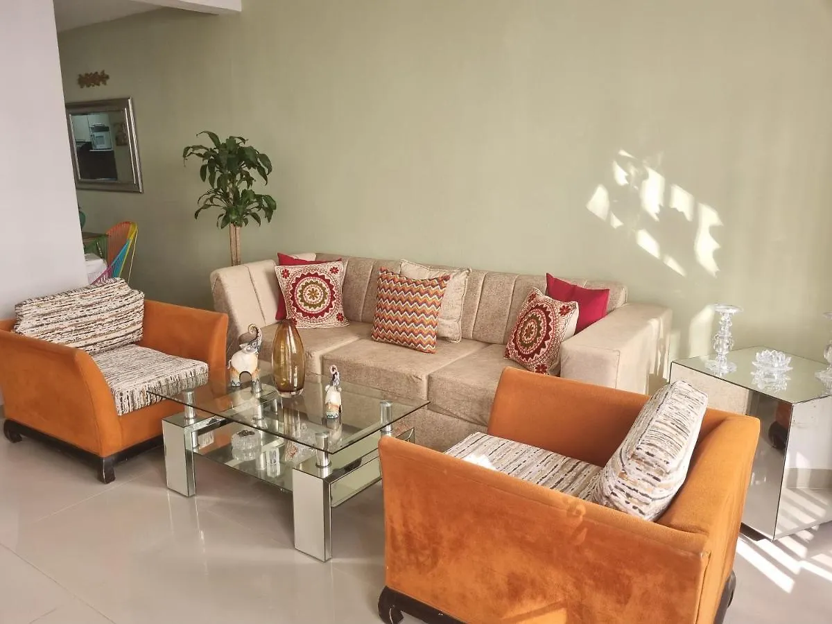 Homestay Casa Rebecca 39-41 Apartment Cartagena