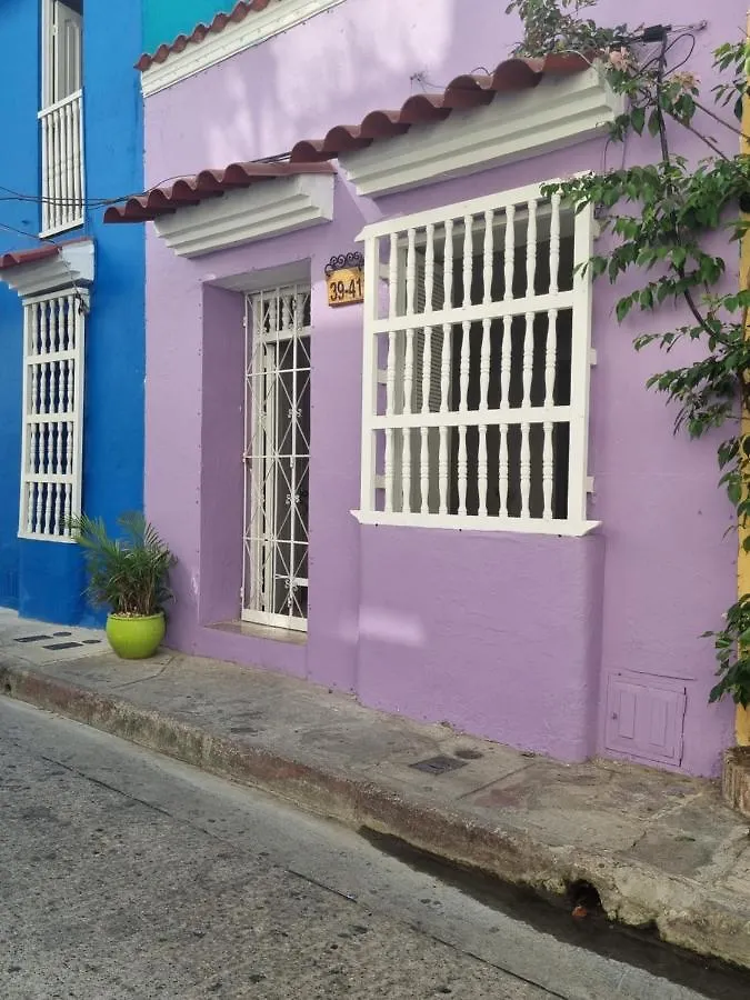 Casa Rebecca 39-41 Apartment Cartagena Homestay